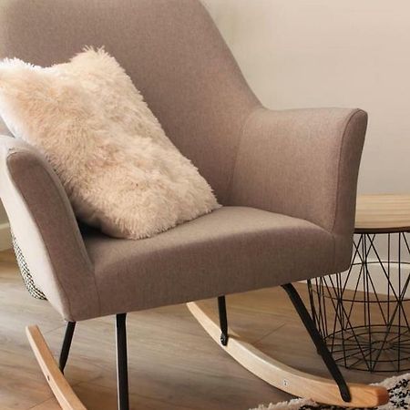 Studio De Charme Au Pays De La Madeleine Apartment Commercy Ngoại thất bức ảnh